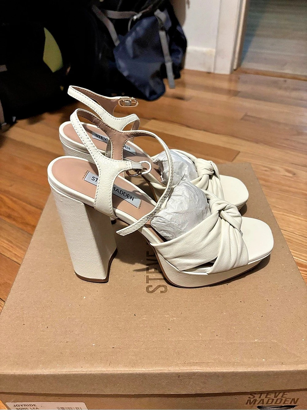 Steve Madden JOYRIDE White Knot Platform Sandal Heels